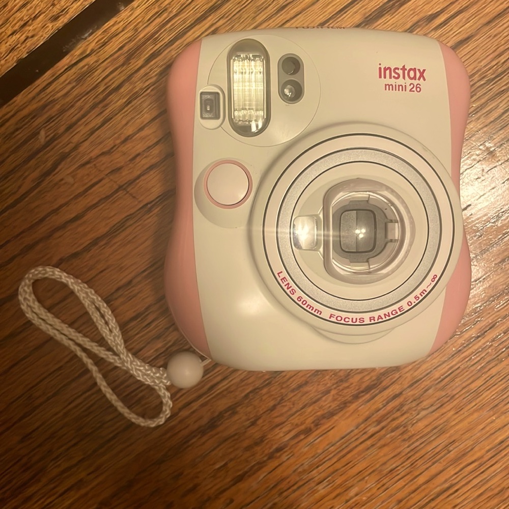 Instan mini 26 camera